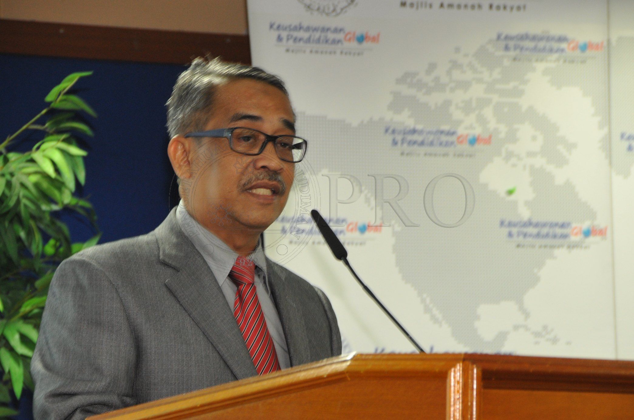 PRO 14 37 MARA PRO 4721